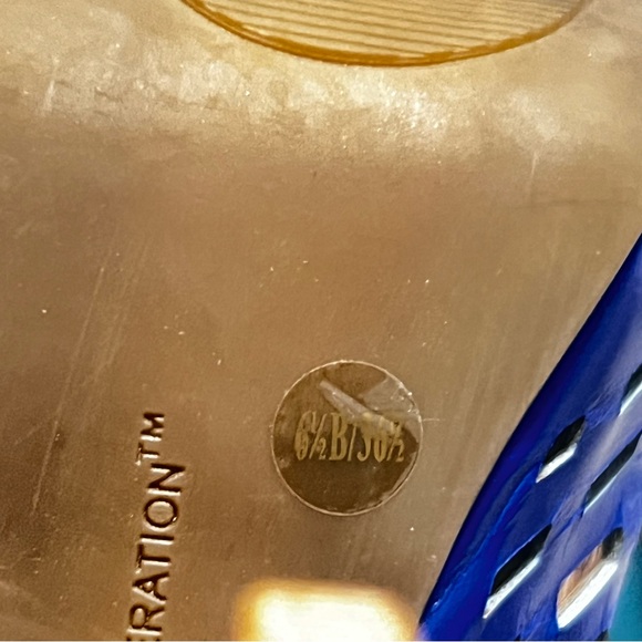 Bcbgeneration blue platform pumps - Picture 3 of 8